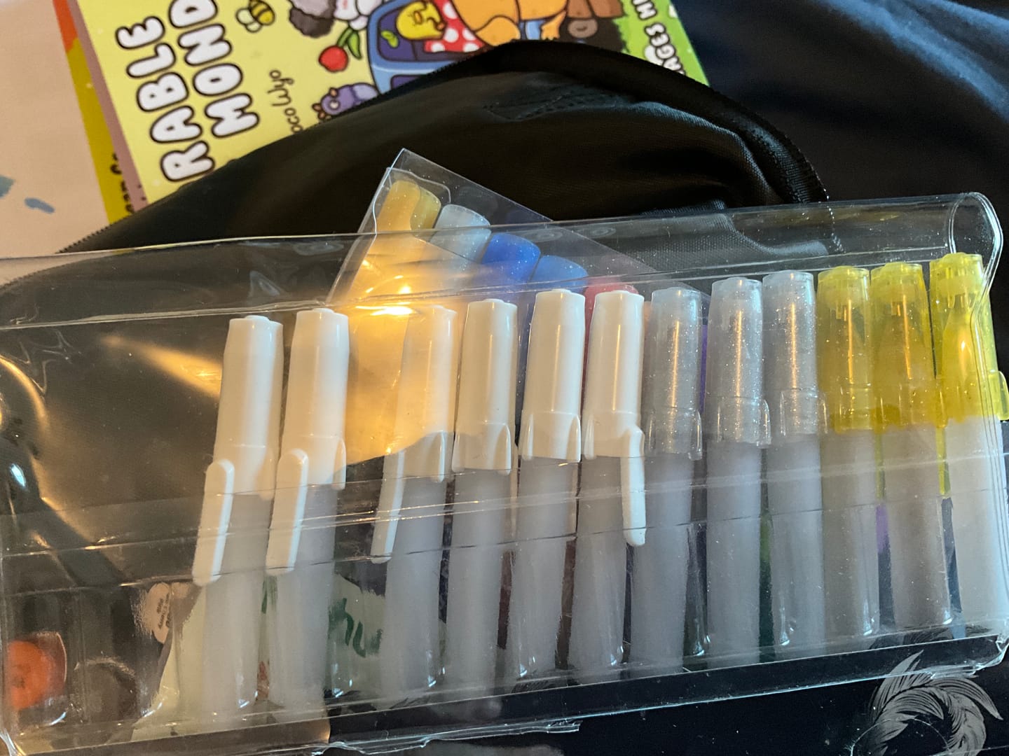 Customer photo review of Ohuhu Gel Pens - Gold, Silver, White & Colorful 12-Pack