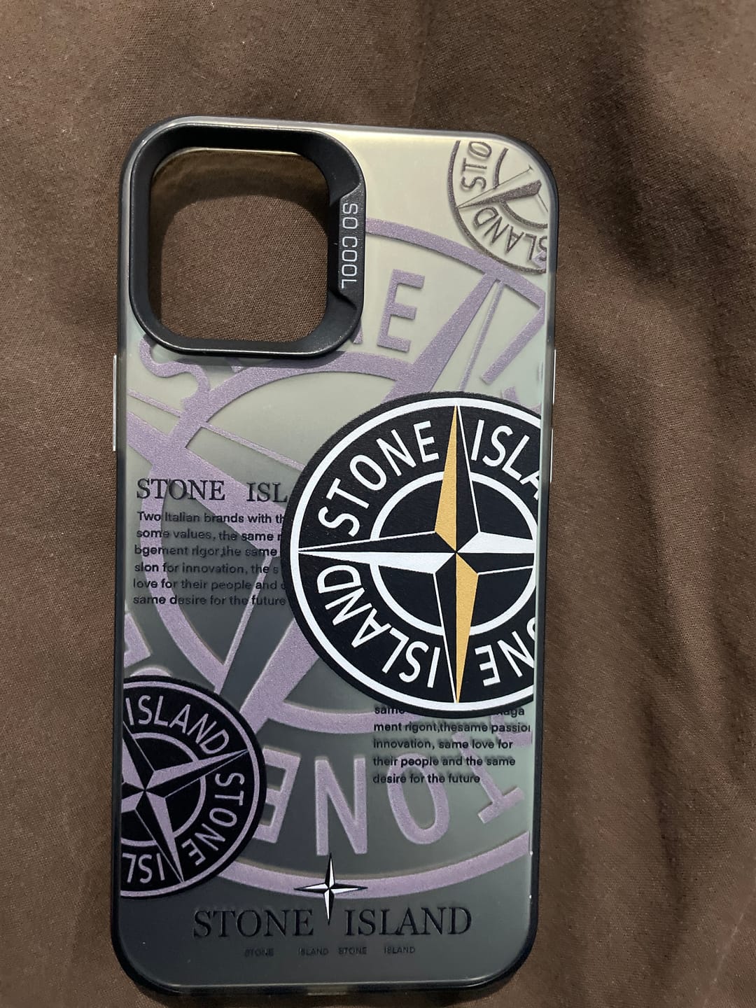 Customer photo review of Coque Stone Island