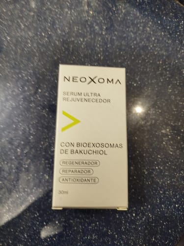 Customer photo review of Sérum de Exosomas Ultra Rejuvenecedor con Bioexosomas de Bakuchiol