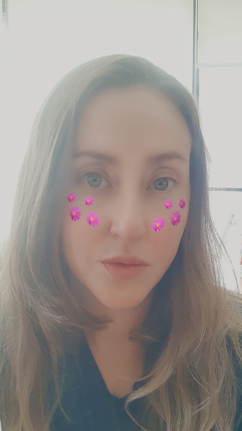 Customer photo review of Lip Gloss Berry Muffin