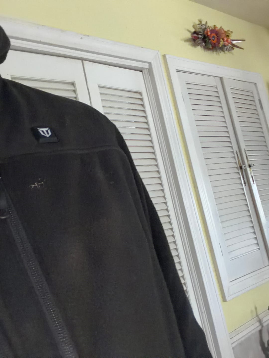 Customer photo review of Men’s Heated Jacket Fleece with Battery Pack, Rechargeable Coat for Hunting (Black, Camo, Size S-XXXL)