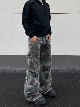 Customer photo review of Aelfric Eden Baggy Barrel Camo Pants