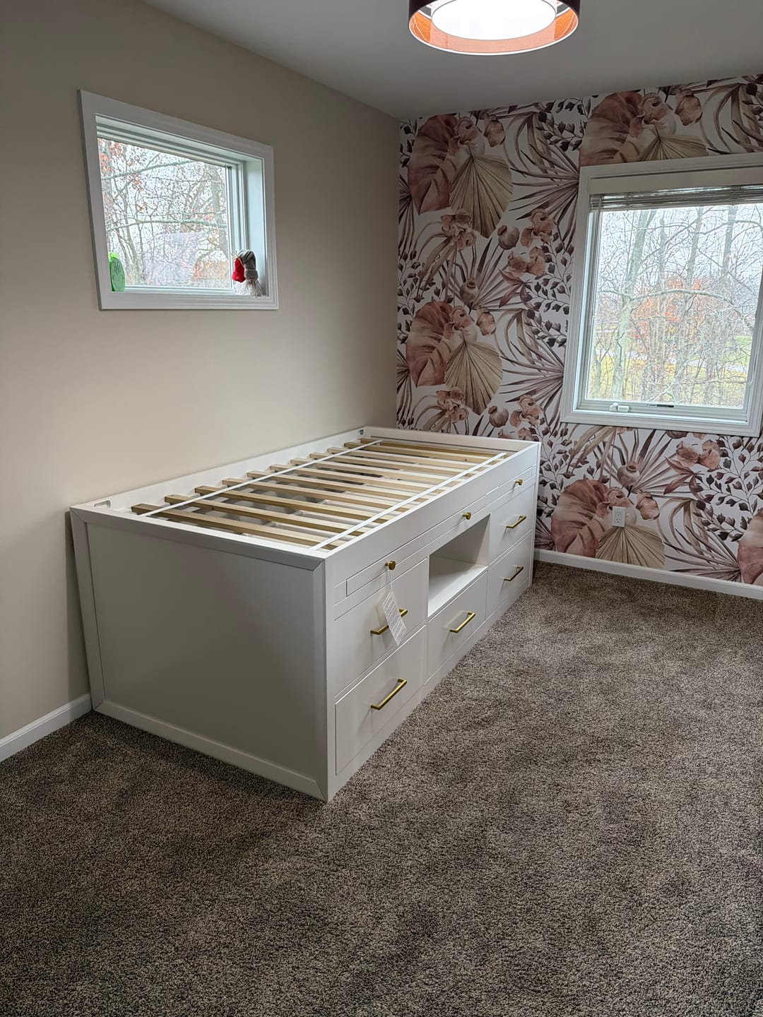 Customer photo review of Tropical Boho Leaves Wallpaper