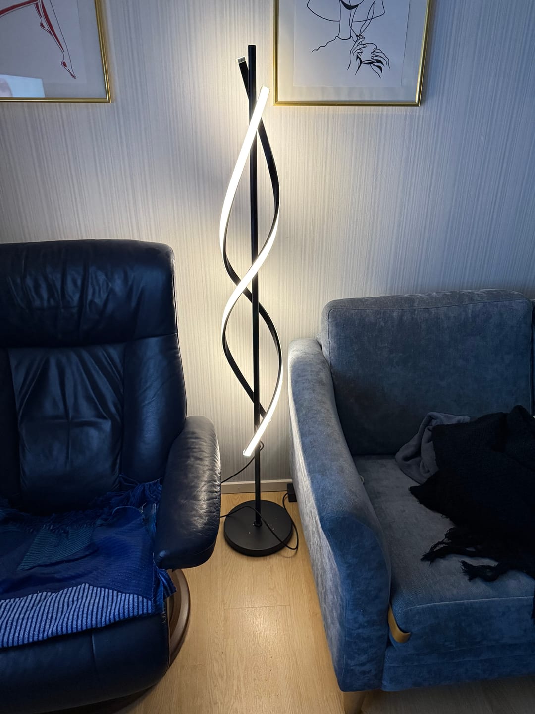 Customer photo review of Marholm Velo Golvlampa