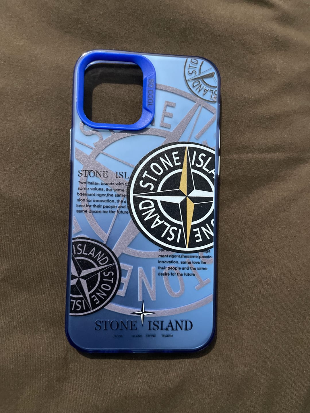 Customer photo review of Coque Stone Island