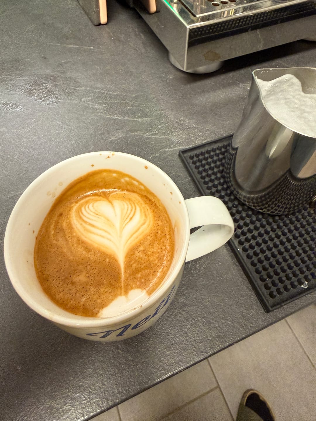 Customer photo review of N°5 Löwenburg – Kraftvolle Intensität mit samtiger Crema – Espresso Bar Mischung