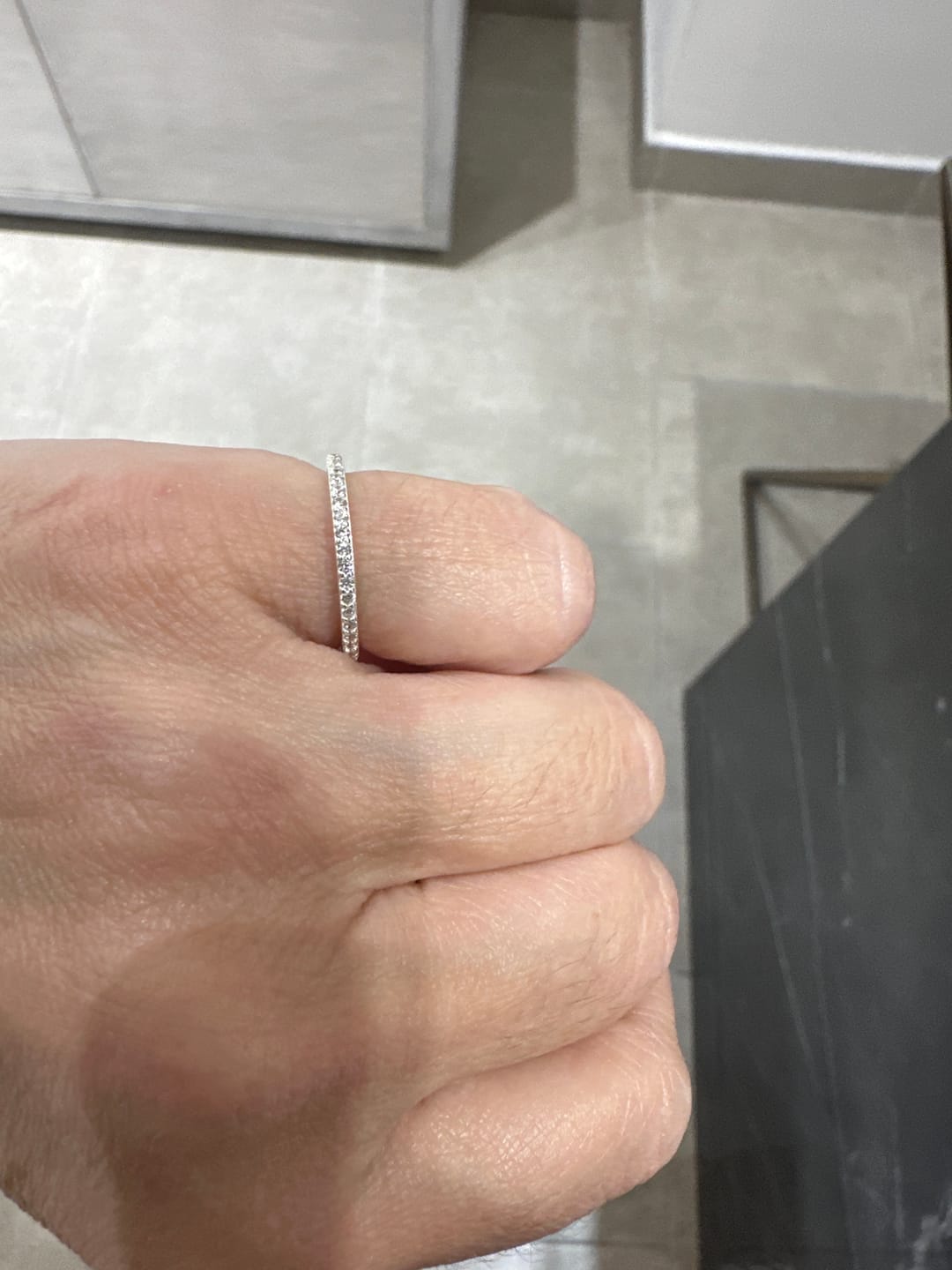 Customer photo review of Anillo Churumbela Zirconias Completa