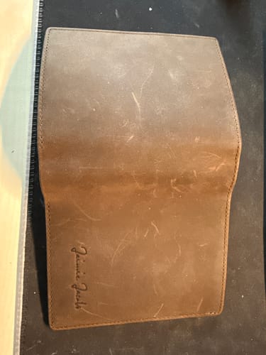 Customer photo review of Slimstar AirTag-Edition slim wallet with large coin pocket