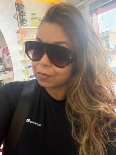 Customer photo review of Óculos Brienza