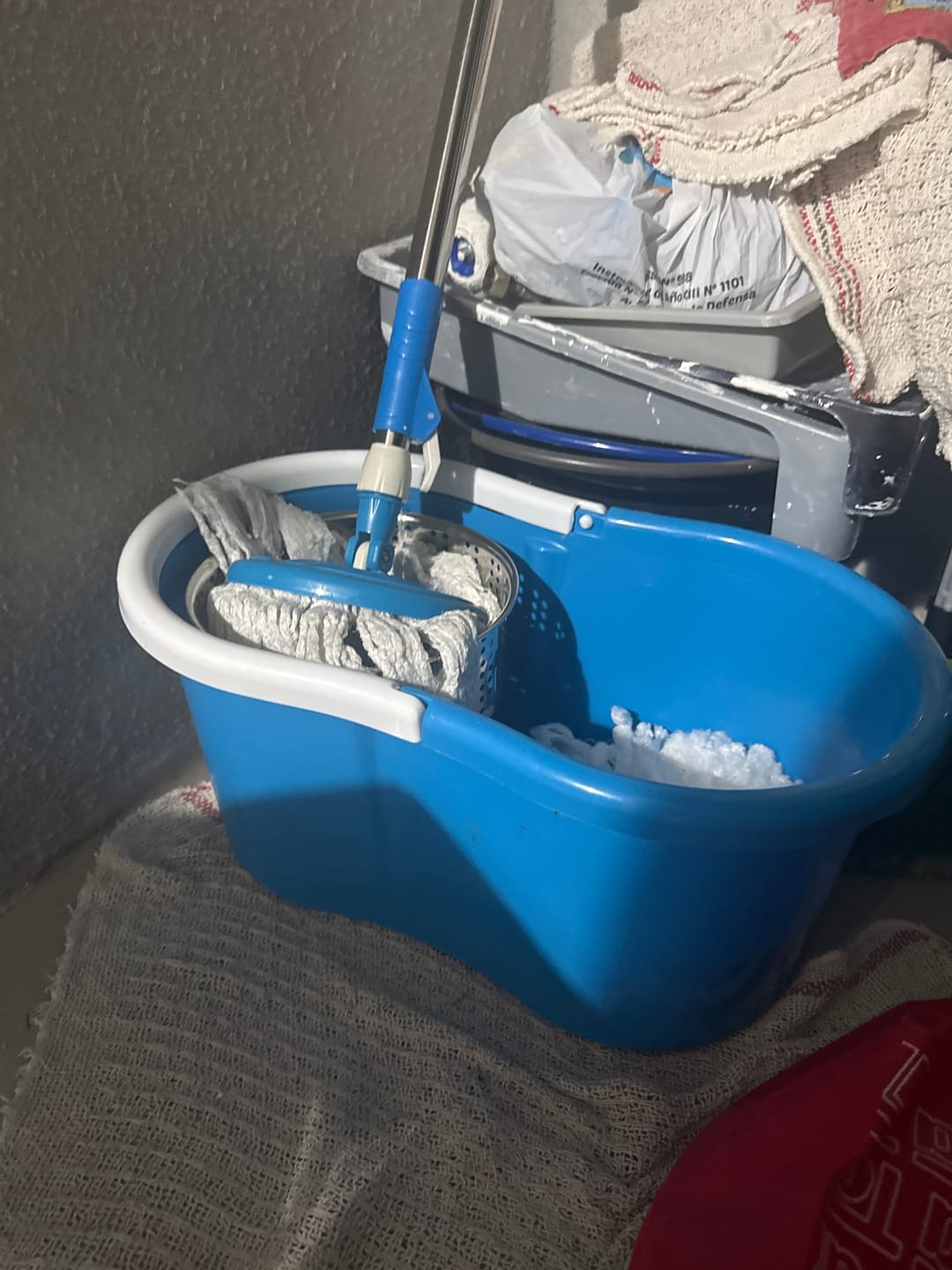 Customer photo review of Mopa Trapeador Con Balde Palo Extensible 360 Centrifugador