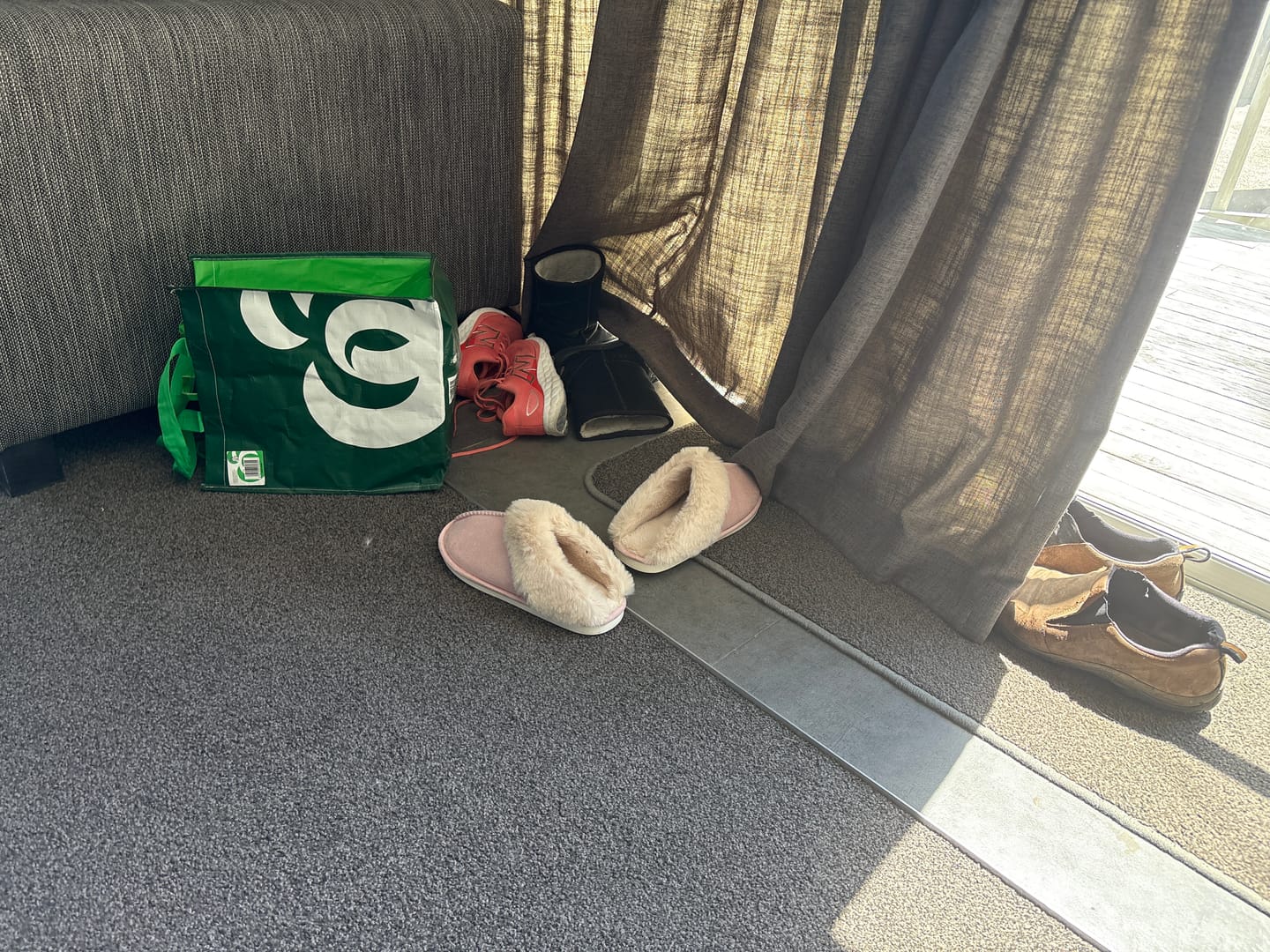 Customer photo review of Nordic Comfy Slippers