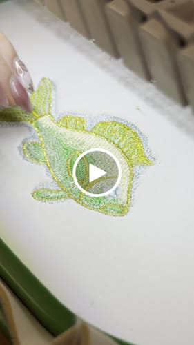 Customer video review of SPEEDWAY BF-1500 15 Needle Computerized Embroidery Machine 360×200mm (14.2 × 7.9inch) Multi-Color High Speed Automatic Thread Trimming and Color Change Touchscreen USB Input Complete Assembled with Table and Stand Included