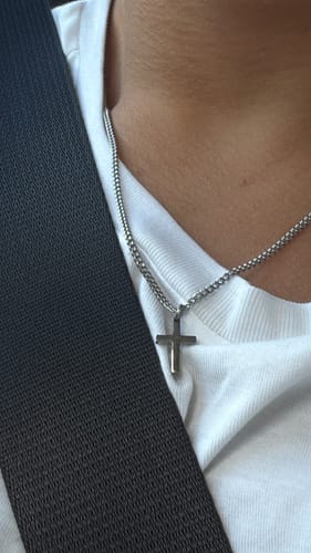 Customer photo review of CROSS CHAIN | Silver
