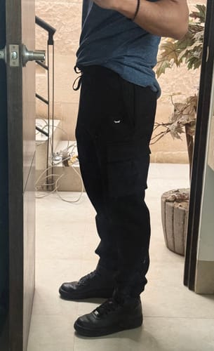 Customer photo review of Velora Jogger - Black