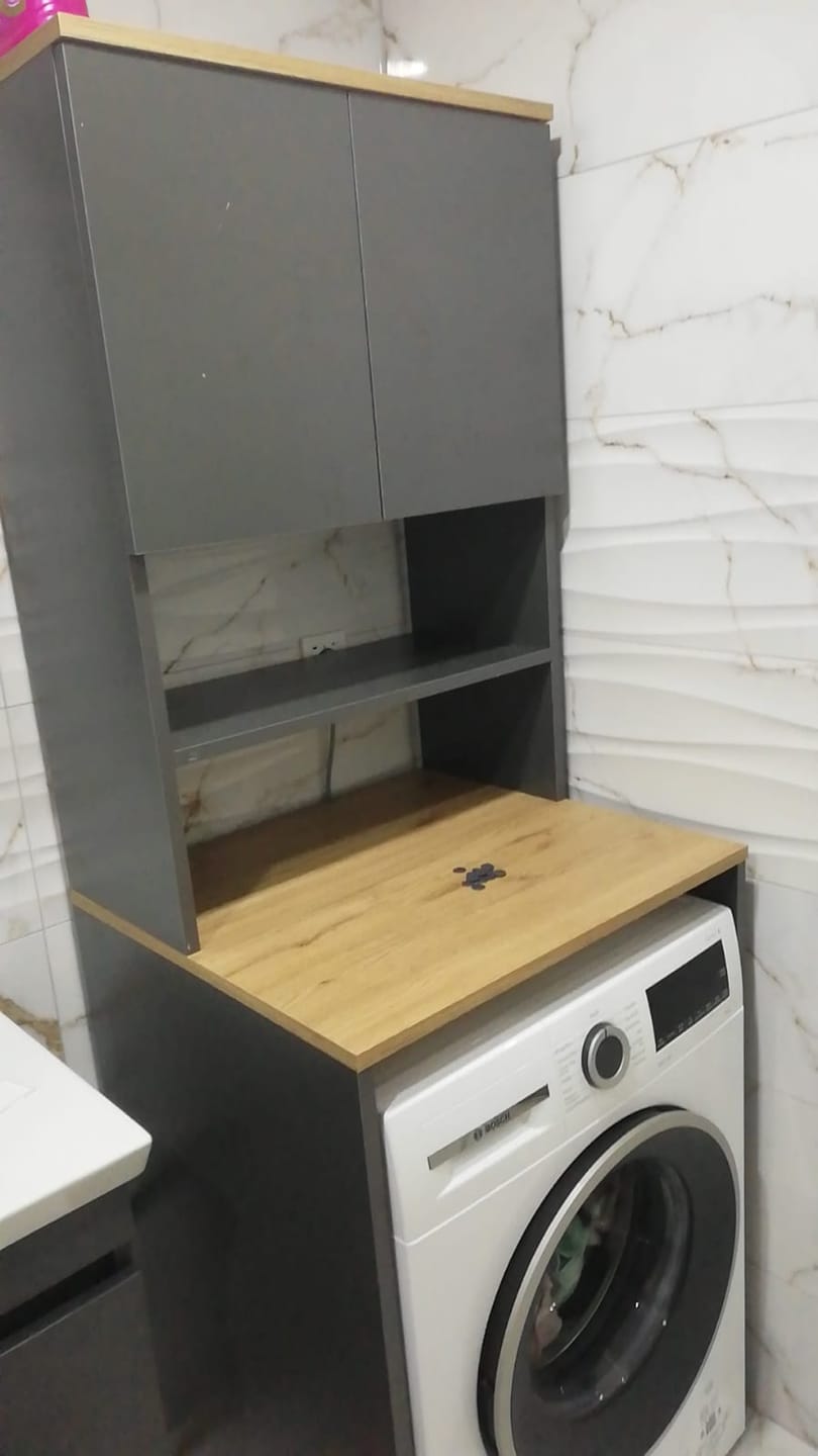 Customer photo review of Rani KD101 Çamaşır Makinesi Dolabı 3 Raflı Kapaklı Banyo Dolabı Antrasit - Sepet Ceviz