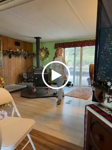 Customer video review of Pre-Order Jesus Is King Premium Tee