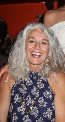 Lee Y. review of Argan & Jasmine Conditioner Bar image 1 out of 1