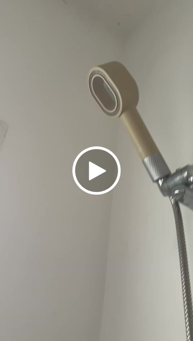 Customer video review of Q head