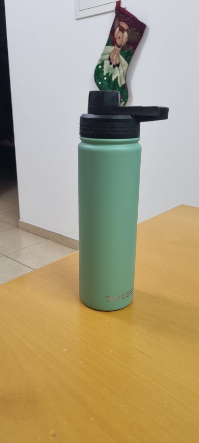 Customer photo review of DOZZE Voyager Water Bottle