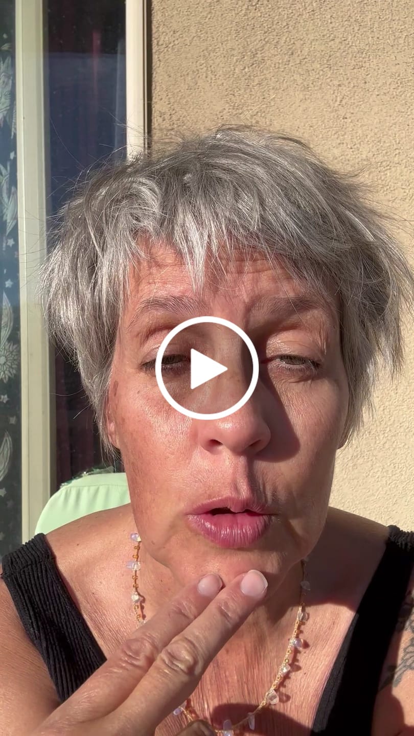 Customer video review of Ultra Facial Detoxifying Protocol
