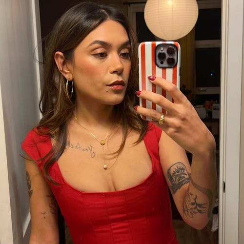 Customer photo review of The Padumna Pearl Tambourine Necklace