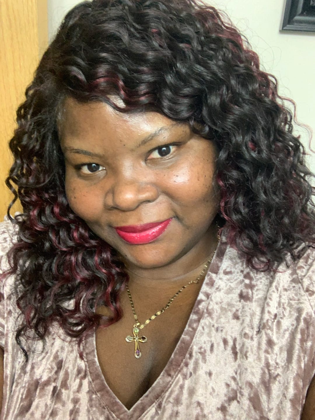 Customer photo review of Sensationnel Butta Lace Pre-Cut Glueless HD Lace Front Wig - BUTTA PRE-CUT UNIT 6