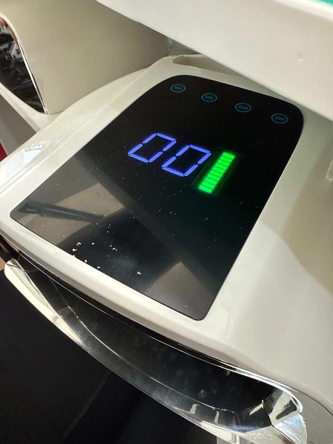 Customer photo review of Nail Lamp For Fast Drying And Portable Gel Cure