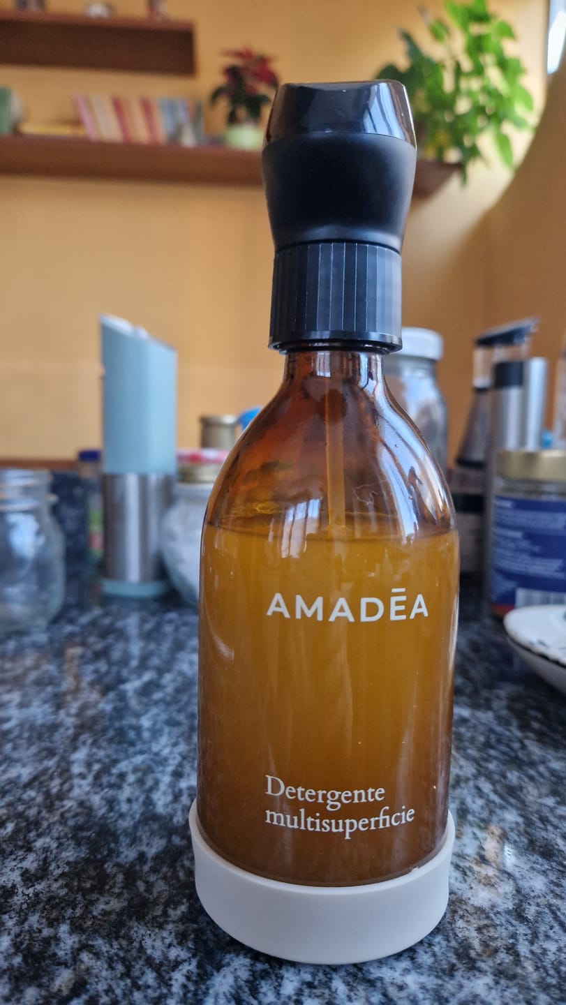Customer photo review of Detergente multisuperficie "Cotone di Camelia" 300ml