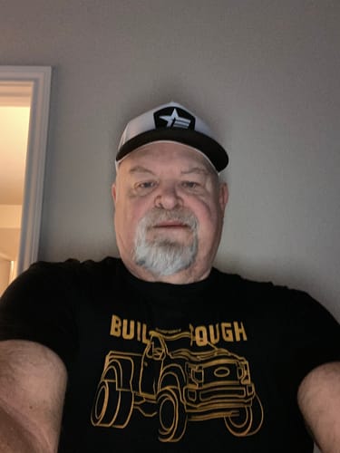Customer photo review of Rogue Paracord Snapback - White