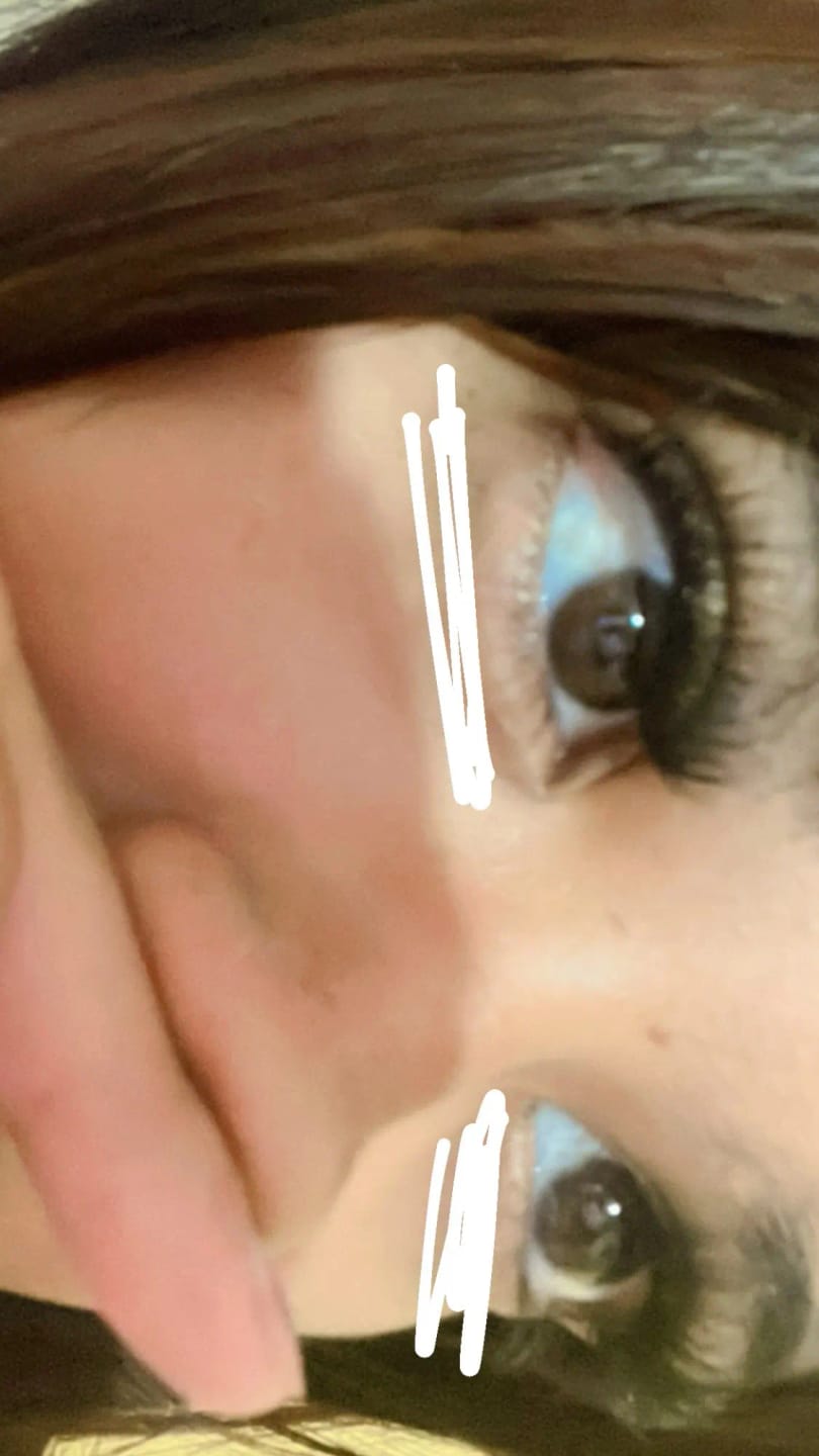 Customer photo review of MagLuxe™ Magnetic Lashes
