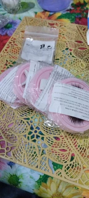 Customer photo review of MagLuxe™ Magnetic Lashes