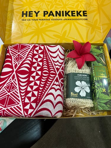 Customer photo review of PANIKEKE GIFT BOX LUA