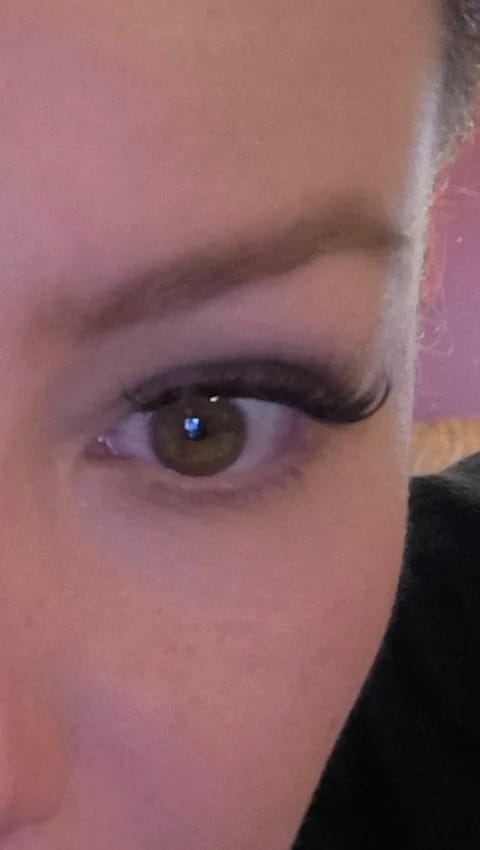 Customer photo review of MagLuxe™ Magnetic Lashes
