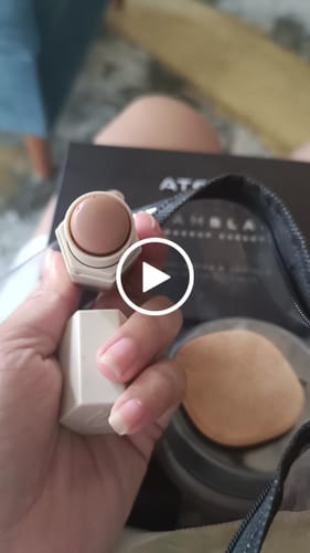 Customer video review of BRONZER CREMOSO EN BARRA COLLECTION