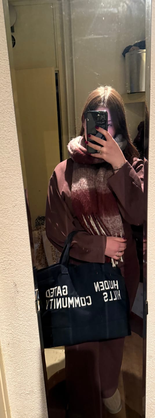 Customer photo review of GATED COMMUNITY CANVAS SHOPPER BAG