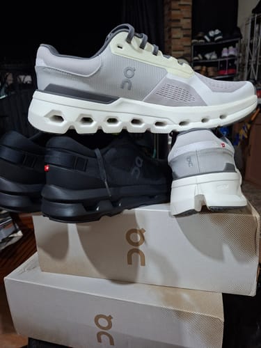 Customer photo review of ON Cloudrunner 2 Men's Running Shoes
