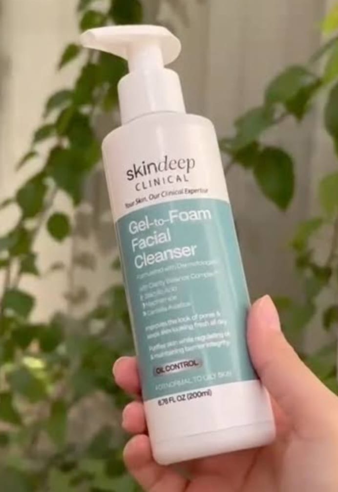Customer photo review of Gel-to-Foam Facial Cleanser