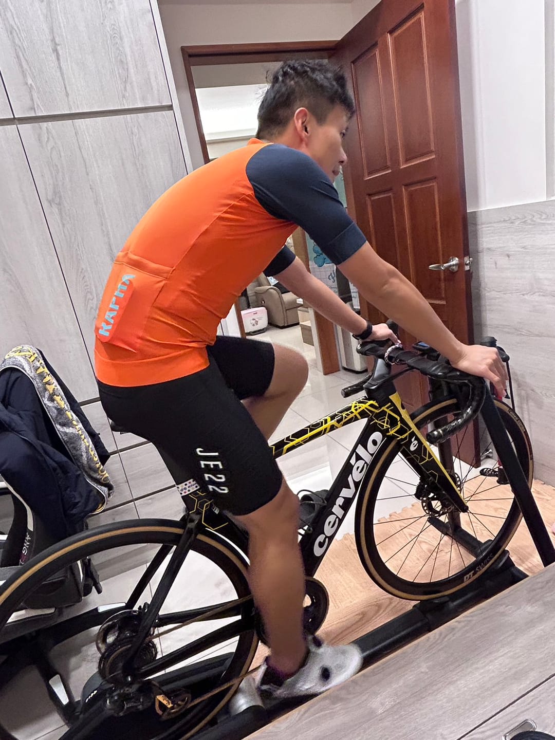 Customer photo review of Decider | 致勝 HexCore™ 3D 男吊帶單車褲