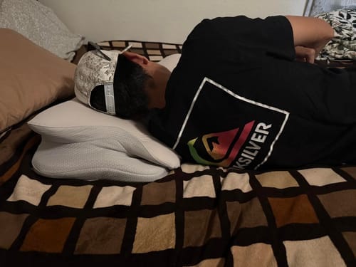 Customer photo review of Cervical Pillow for Neck Pain, Migraines & Sleep Apnea