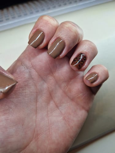 Customer photo review of Semilac 287 Game Time UV Gel Polish
