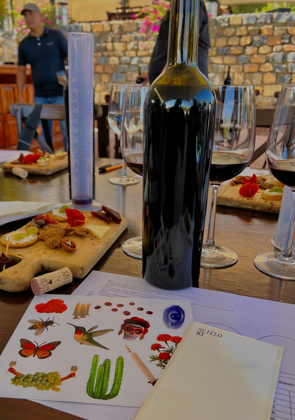 Customer photo review of Crea Tu Vino