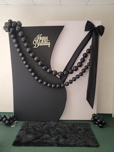 Customer photo review of 4x7ft Half Vase Backdrop Metal Frame Stand for Birthday Event Decoration