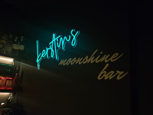 Kerstin W. review of Custom Neon: kerstin's image 1 out of 1