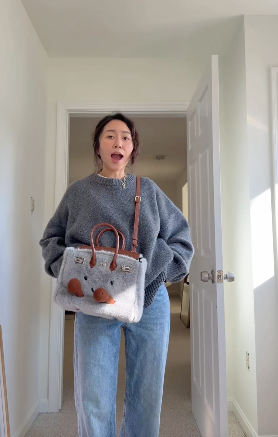 Customer photo review of The Jellykin Fluffy Bag