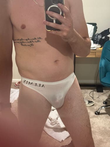 Customer photo review of 4 Pack ALLMIX Men's Sexy Seamless T-back Thongs