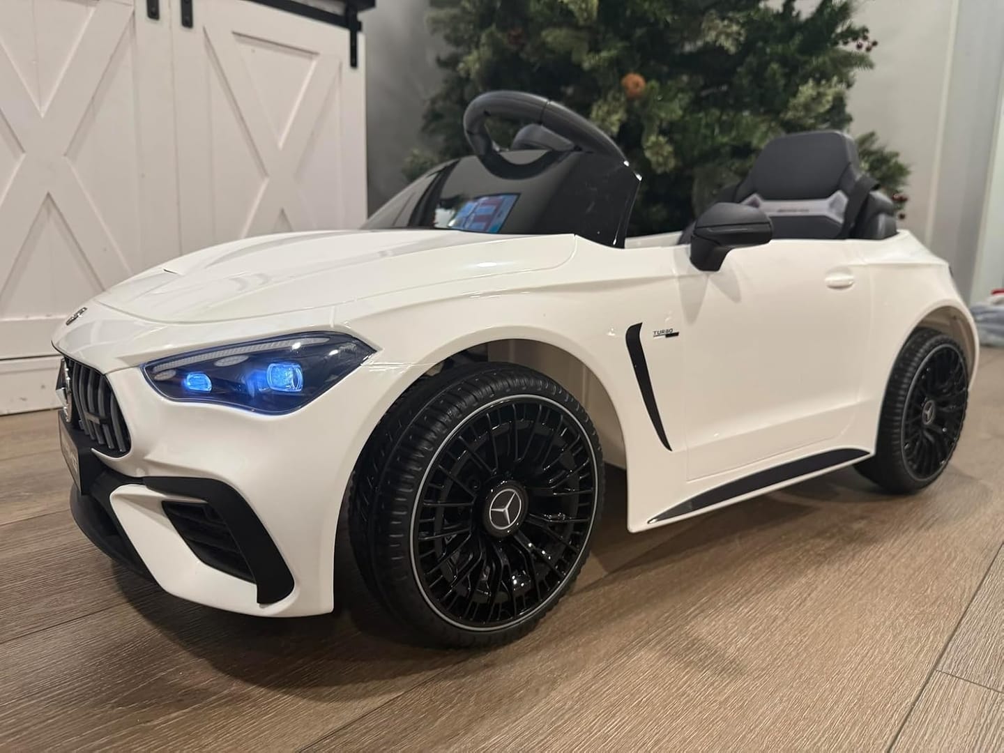Customer photo review of TOBBI 6V Licensed Mercedes-Benz AMG CLE53 Electric Kids Ride-On Car
