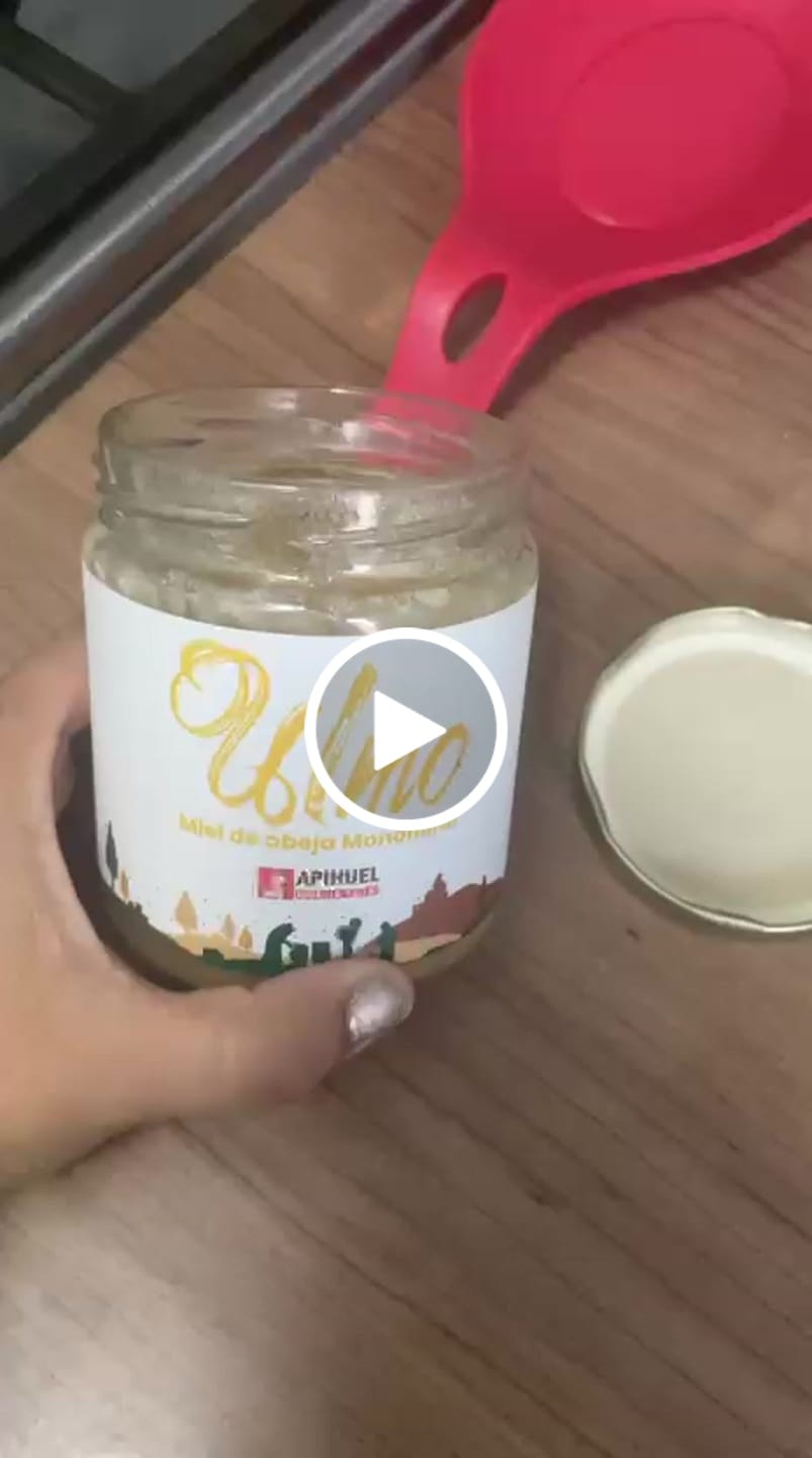 Customer video review of Miel de Ulmo 515 grs