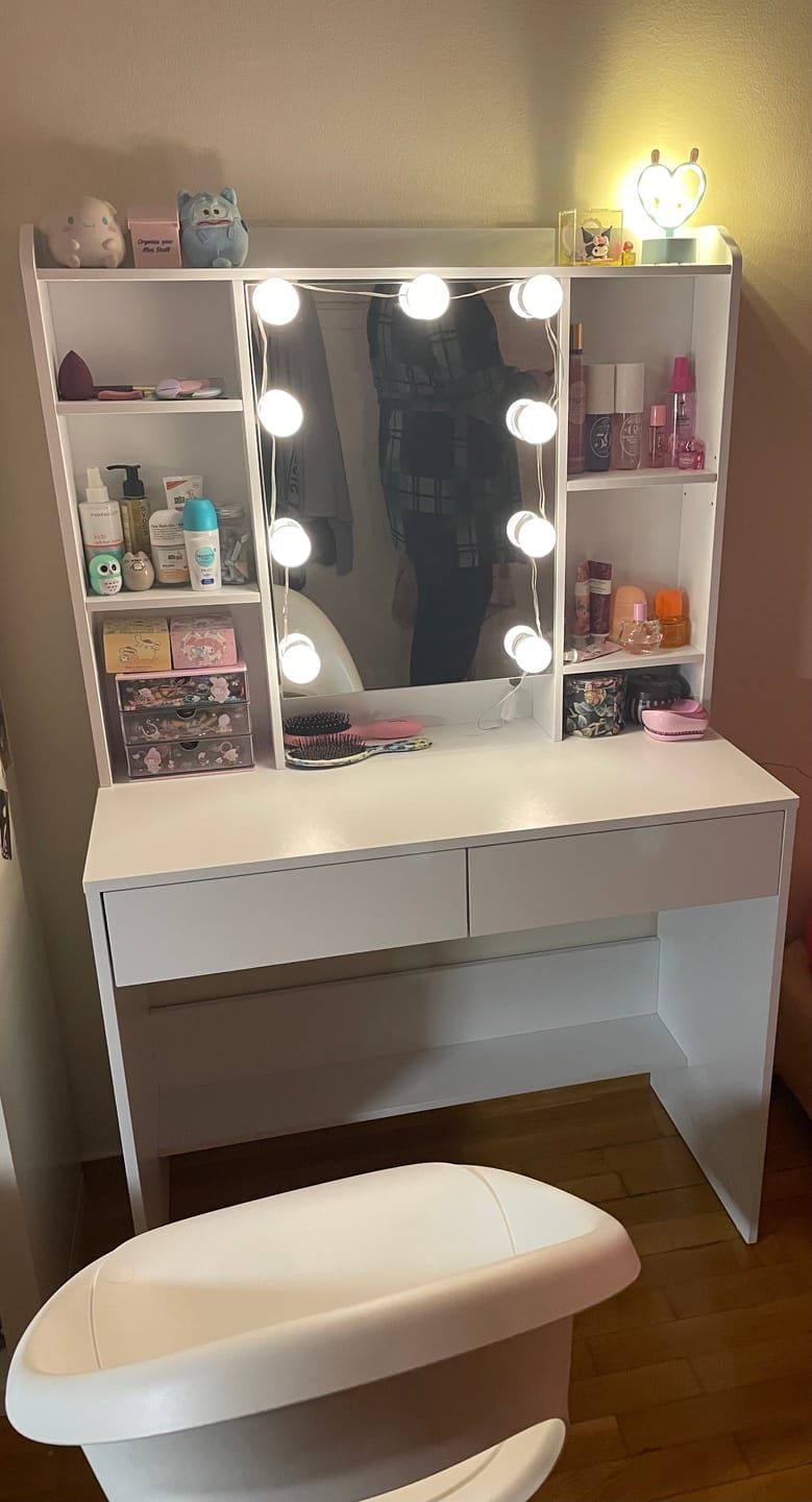 Customer photo review of Τραπέζι Μπουντουάρ Μακιγιάζ Tουαλέτας Κρεβατοκάμαρας Καθρέφτης Με Ντουλάπι Λευκό με Φωτισμό LED Ρυθμιζόμενη Φωτεινότητα RD-T126W01