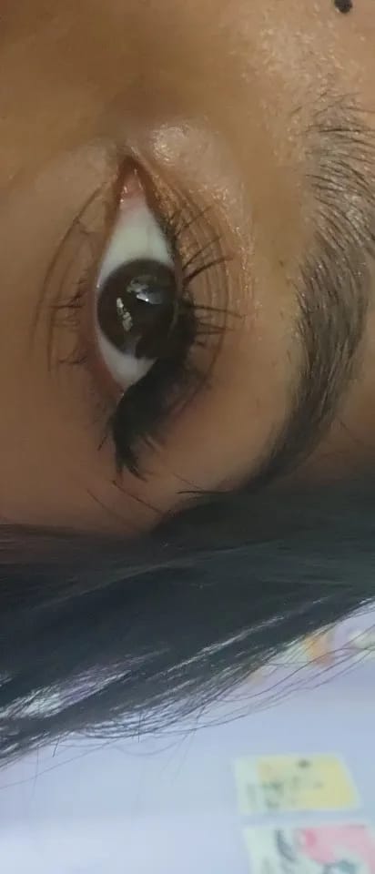 Customer photo review of MagLuxe™ Magnetic Lashes