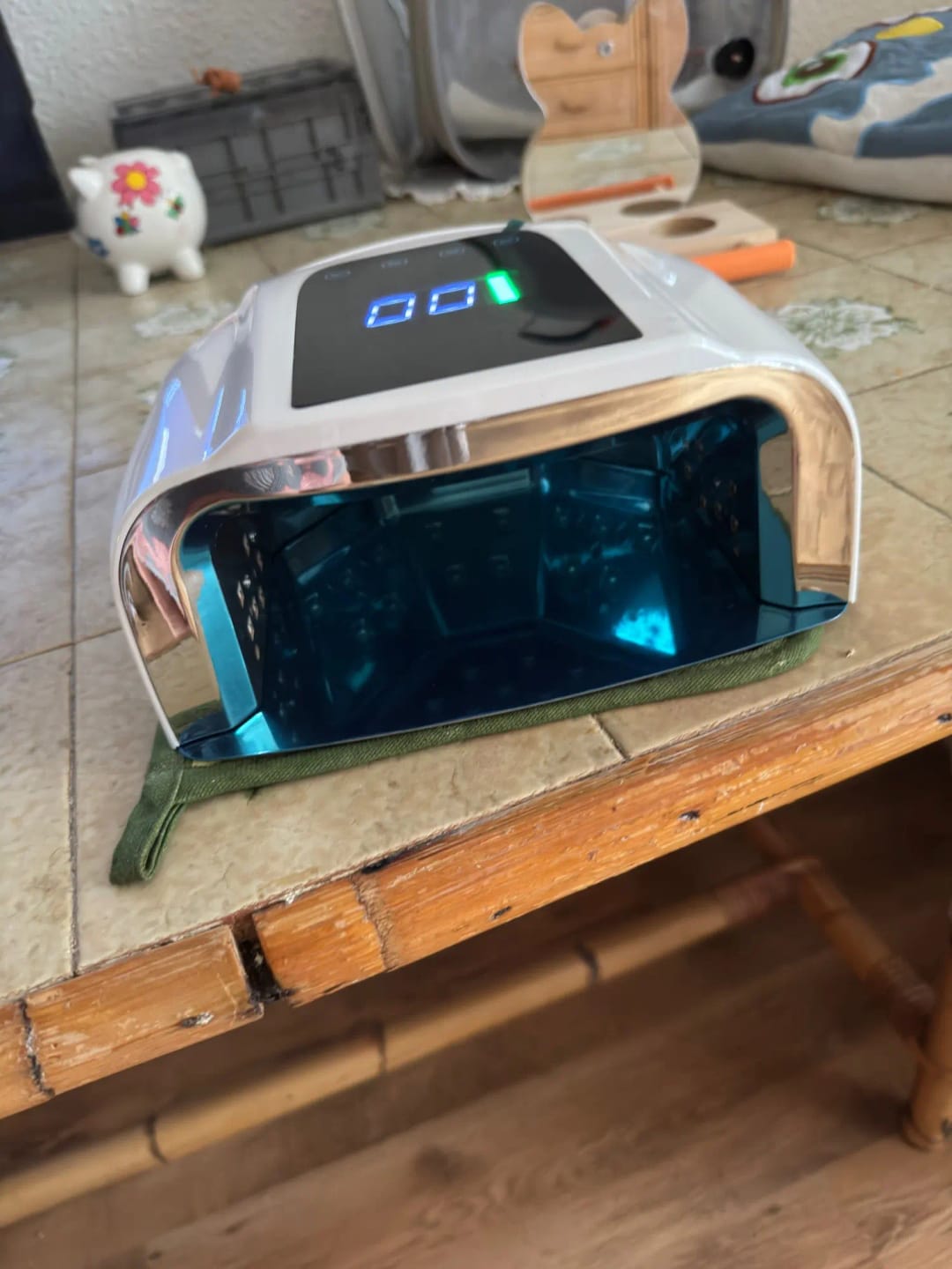 Customer photo review of Nail Lamp For Fast Drying And Portable Gel Cure